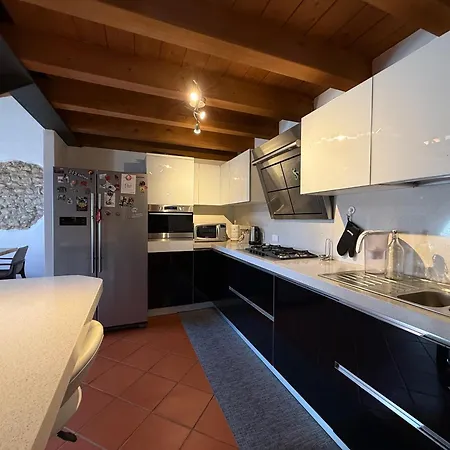 Casa Nicola